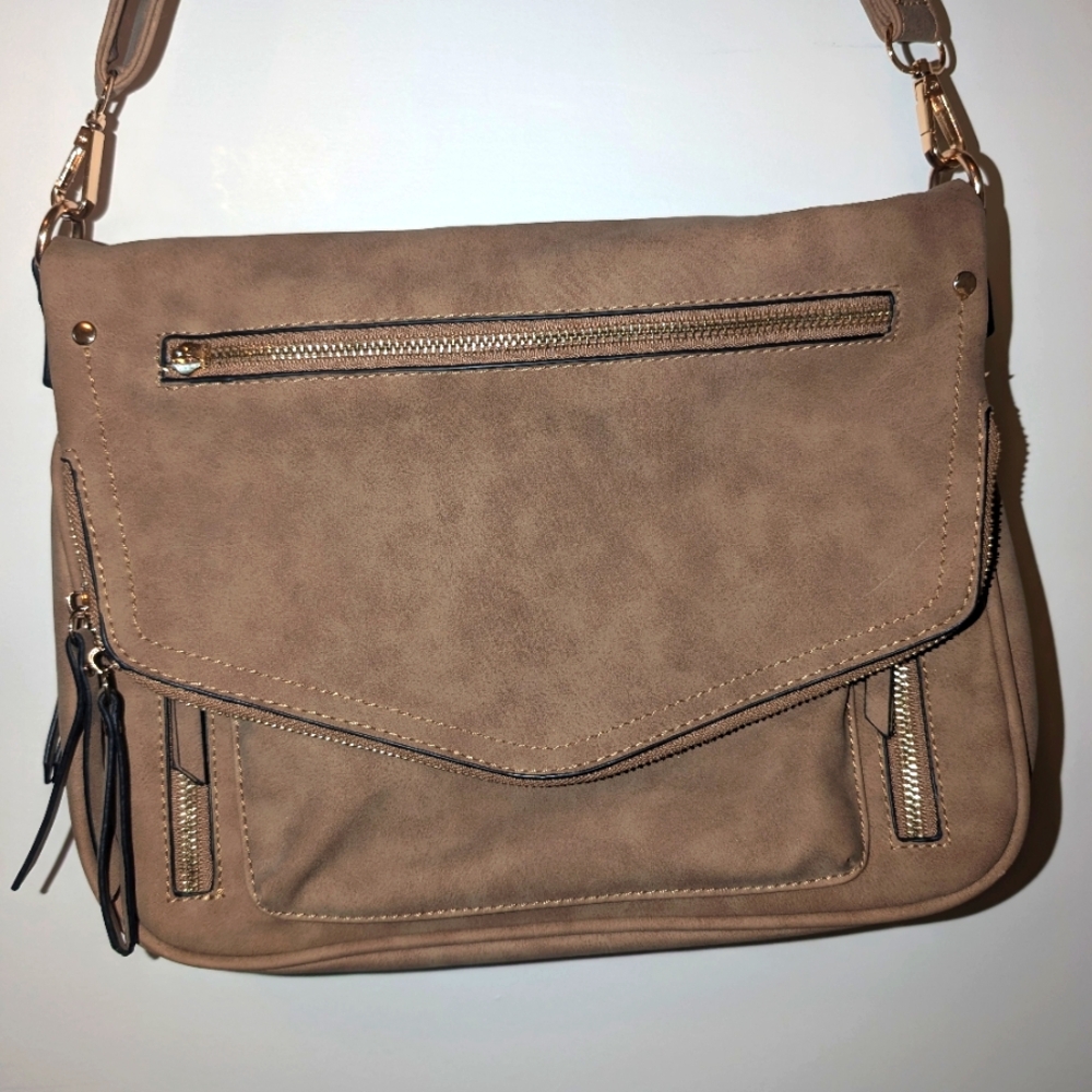Women's purse 👜 Brand unknown
